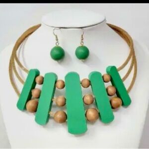 Green and Brown Statement Necklace and Earring Set